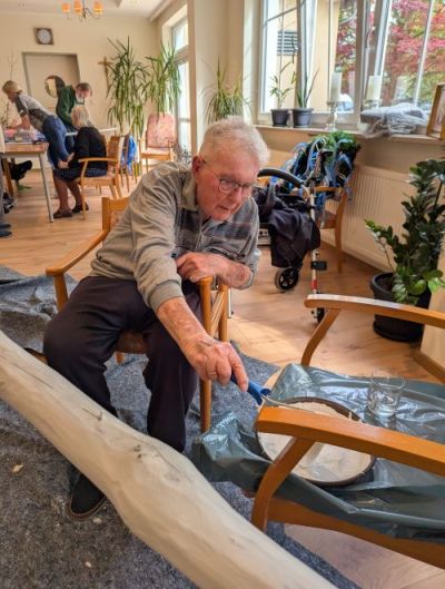 Vorbereitungen für das Maifest – Bild 6